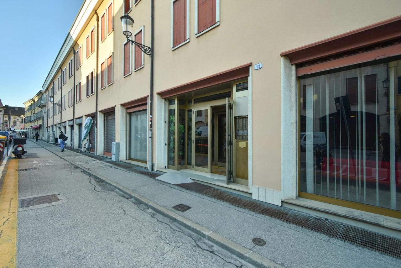 Portello Chic Apartments Padova Exterior photo